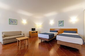 TURIM Estrela do Vau Hotel