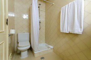 TURIM Estrela do Vau Hotel