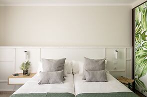 AQUA Hotel Bertran Park