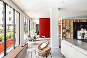 AQUA Hotel Bertran Park