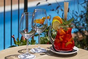 AQUA Hotel Bertran Park