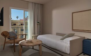 AQUA Hotel Bertran Park