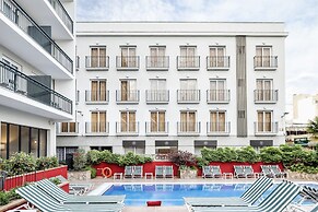 AQUA Hotel Bertran Park