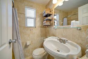 Camelot Beach Suites