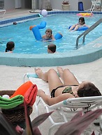 Camelot Beach Suites