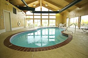 Crown Pointe Lodge, BW Signature Collection