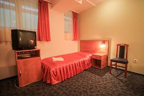 Easy Star Hotel