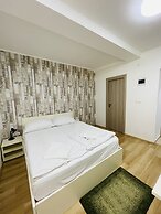 Easy Star Hotel