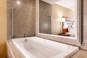 Rodeway Inn & Suites Fort Lauderdale Airport & Cruise Port