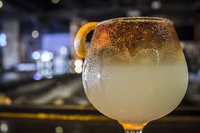 Rodeway Inn & Suites Fort Lauderdale Airport & Cruise Port