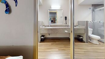 Rodeway Inn & Suites Fort Lauderdale Airport & Cruise Port