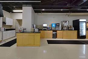 Rodeway Inn & Suites Fort Lauderdale Airport & Cruise Port