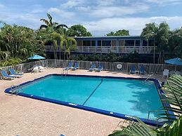 Rodeway Inn & Suites Fort Lauderdale Airport & Cruise Port