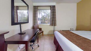 Rodeway Inn & Suites Fort Lauderdale Airport & Cruise Port