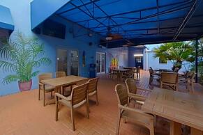 Rodeway Inn & Suites Fort Lauderdale Airport & Cruise Port
