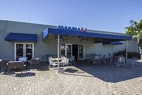 Rodeway Inn & Suites Fort Lauderdale Airport & Cruise Port