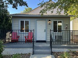 Clear Lake Cottages & Marina