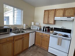 Clear Lake Cottages & Marina