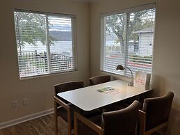 Clear Lake Cottages & Marina
