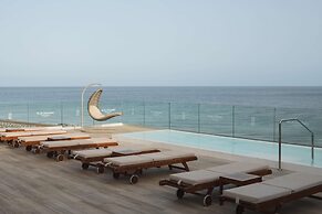 Plus Fariones Suite Hotel