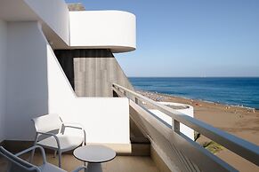 Plus Fariones Suite Hotel
