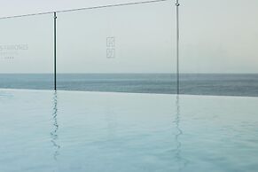 Plus Fariones Suite Hotel