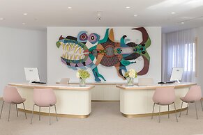Plus Fariones Suite Hotel
