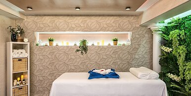 Moon Dreams Torremolinos - Adults Recommended