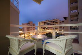 Moon Dreams Torremolinos - Adults Recommended