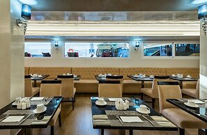 Moon Dreams Torremolinos - Adults Recommended