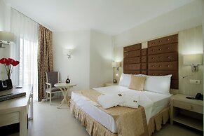 Moon Dreams Torremolinos - Adults Recommended