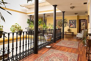 Hotel Abanico Casa Palacio