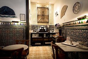 Hotel Abanico Casa Palacio