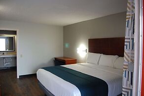 Motel 6 Tupelo, MS - Downtown