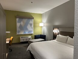 Holiday Inn Express & Suites Woodward, an IHG Hotel