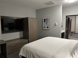 Holiday Inn Express & Suites Woodward by IHG