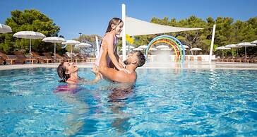 Bluesun Holiday Village Bonaca