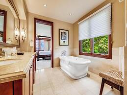 Wailea Beach Villas