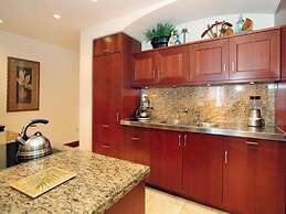 Wailea Beach Villas