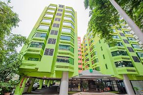 The Seasons Bangkok Huamark