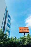 Seasons Siam Hotel
