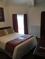 Waverley Hotel