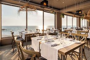 Axis Ofir Beach Resort Hotel