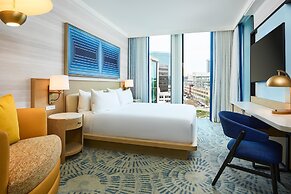 The Highland Dallas, Curio Collection by Hilton
