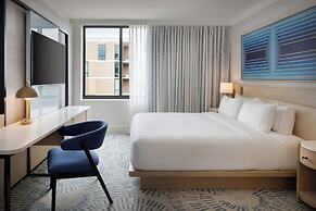 The Highland Dallas, Curio Collection by Hilton