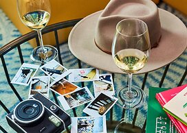 The Highland Dallas, Curio Collection by Hilton