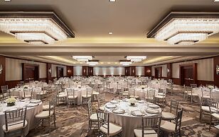 The Highland Dallas, Curio Collection by Hilton