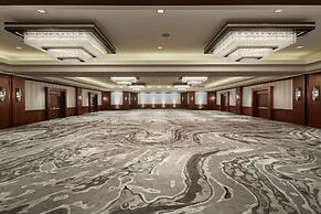 The Highland Dallas, Curio Collection by Hilton