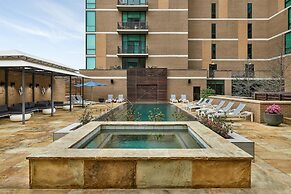 The Highland Dallas, Curio Collection by Hilton