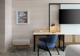 The Highland Dallas, Curio Collection by Hilton